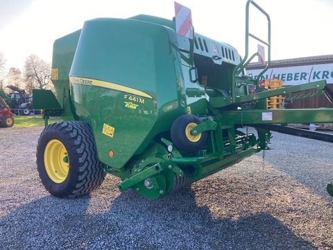 John Deere F441 N MC