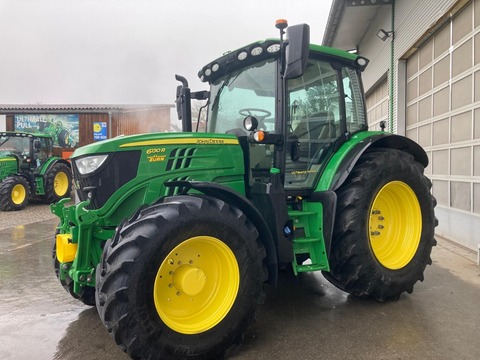 John Deere 6130R