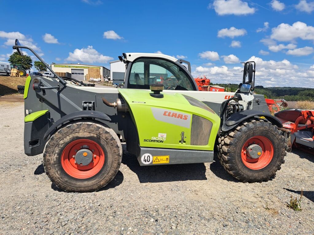 Claas Scorpion 9055 2