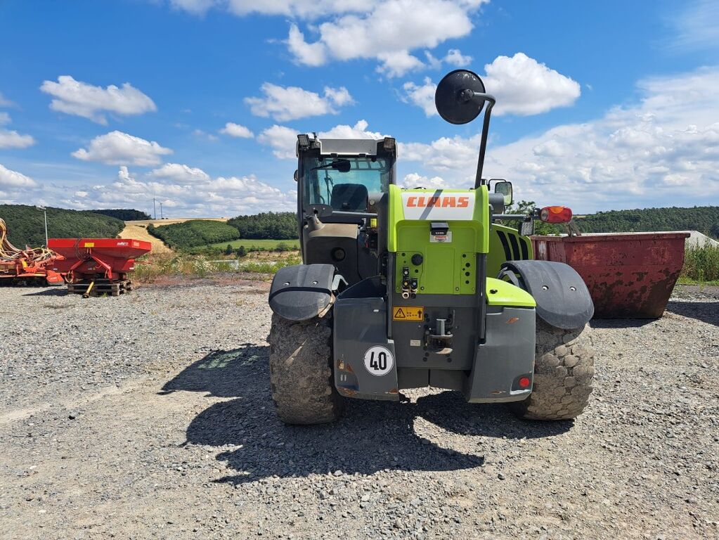 Claas Scorpion 9055 3
