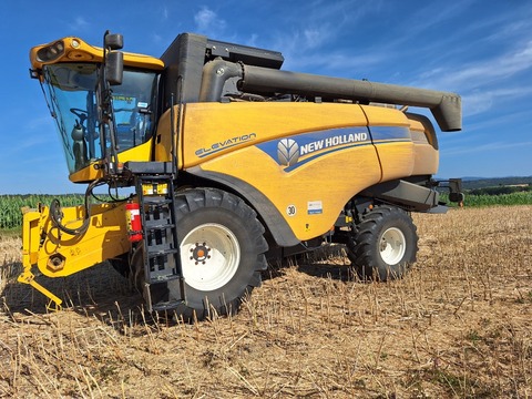 New Holland CX 5090 Elevation im Kundenauftrag