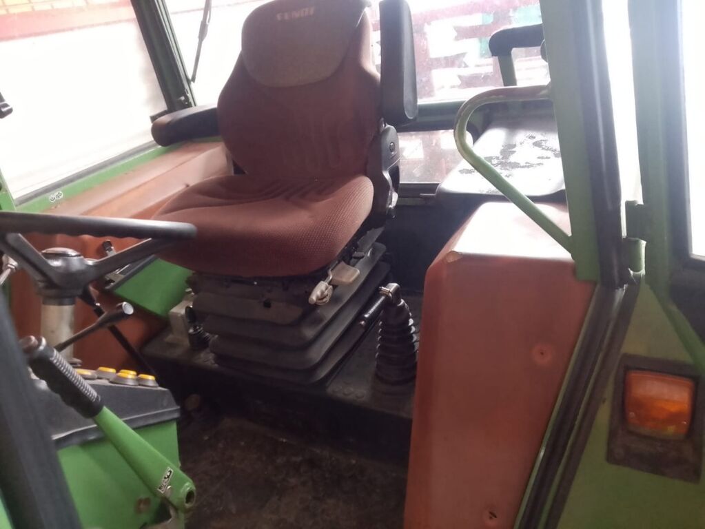 Fendt Farmer 304 LS IM KUNDENAUFTRAG  3