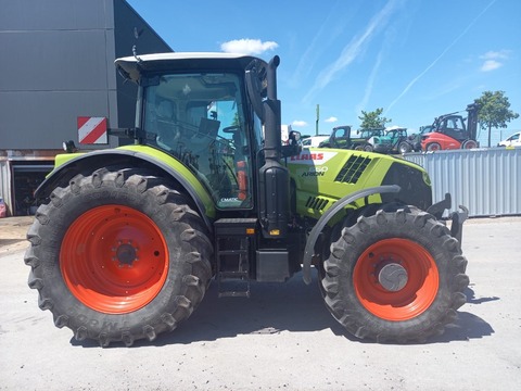 CLAAS Arion 660 CMATIC