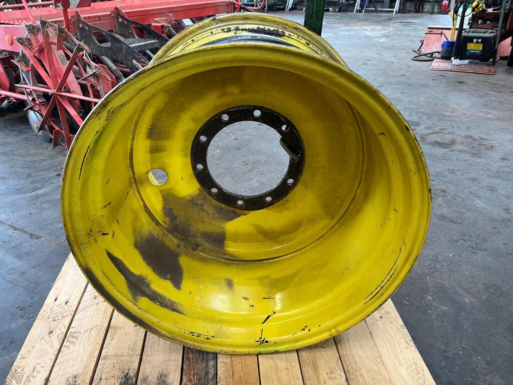 John Deere  32 X DW 23 B / 32x23  2