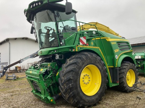 John Deere 8300 MY18