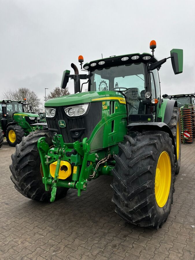 John Deere 6R185 3