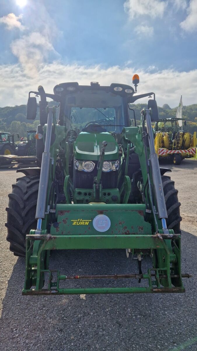 John Deere 6120M 3
