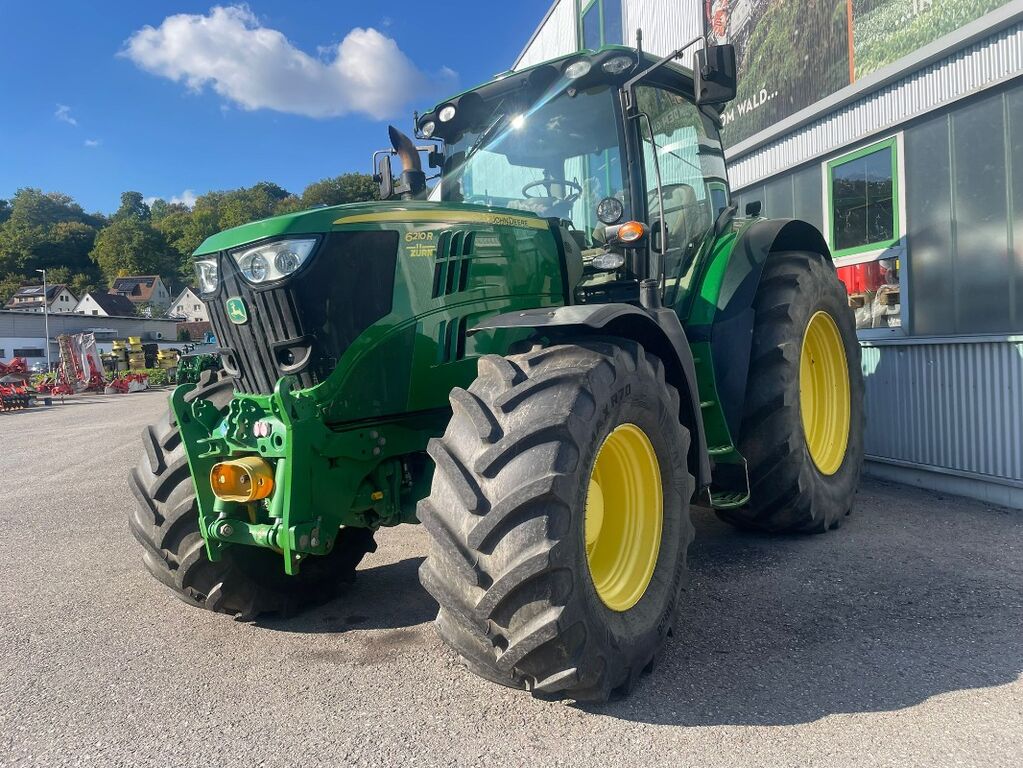 John Deere 6210R 2