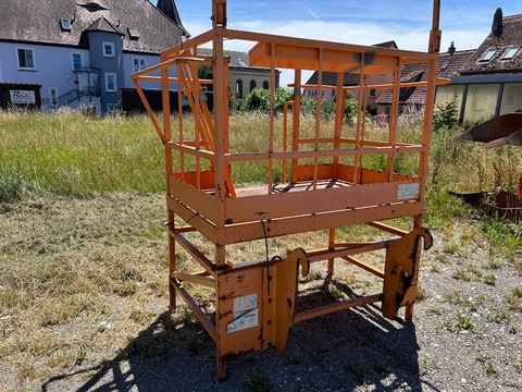 Kramer Arbeitsplattform