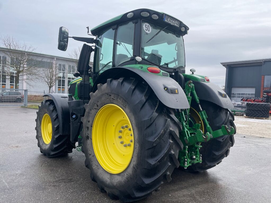 John Deere 6250R 3