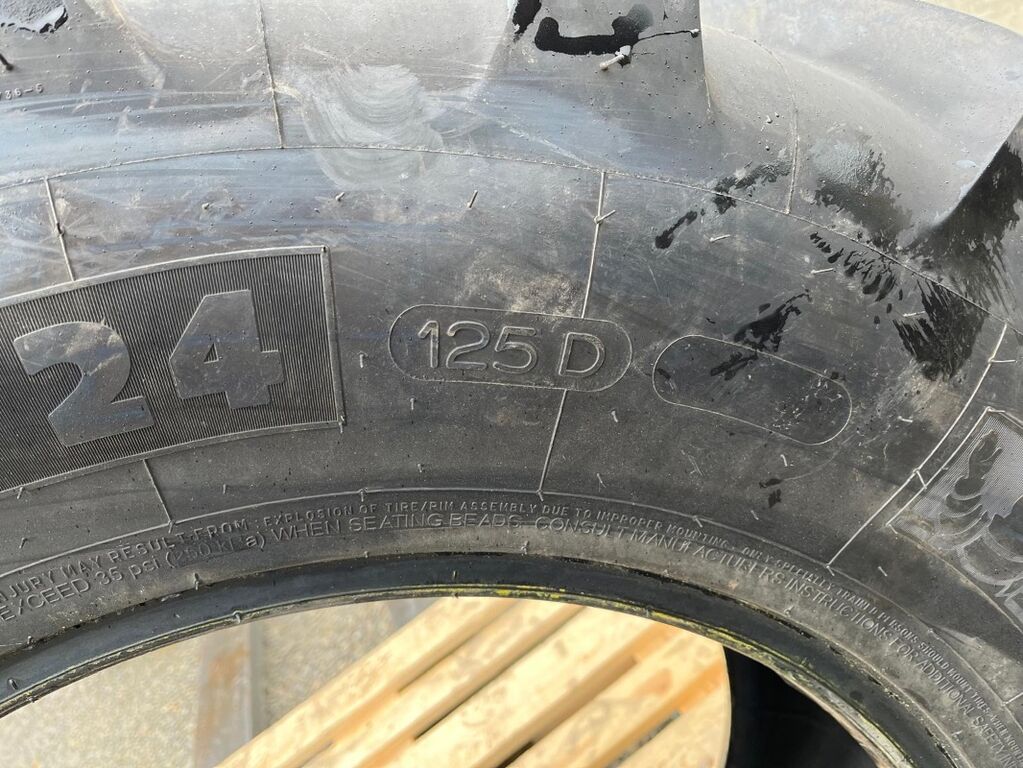 Michelin 380/70 R24 Omnibib 125D  3