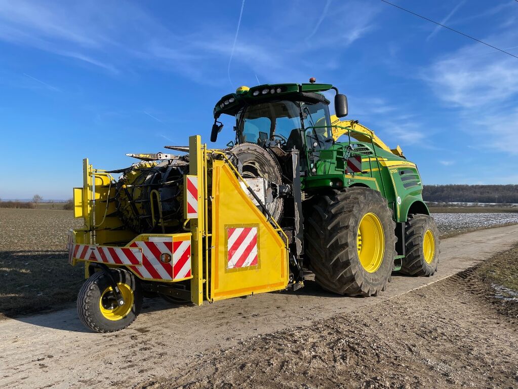 John Deere 8700i 1