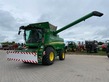 John Deere T560