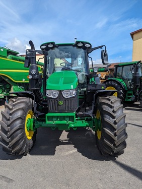 John Deere 6100M