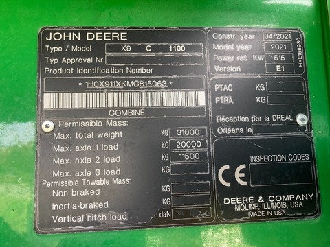 John Deere X9 1100