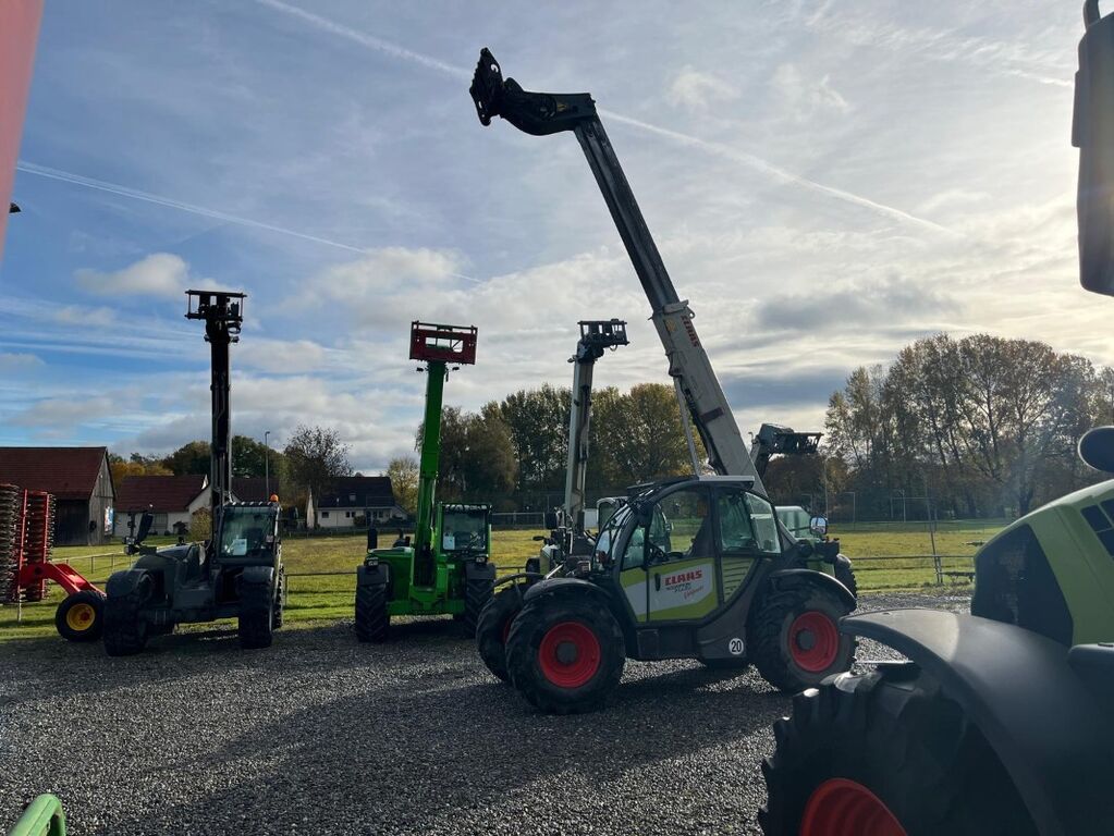 Claas Scorpion 7040 2