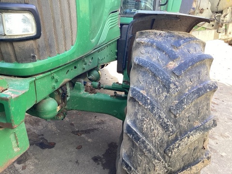 John Deere 6820 Premium Auto Quad  3