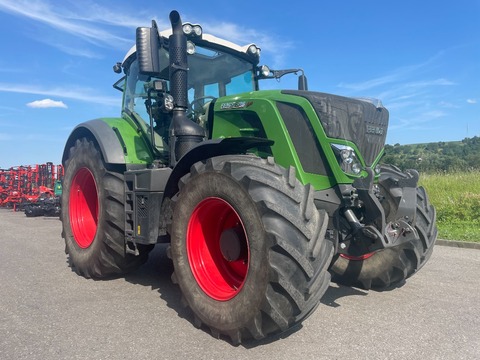 Fendt 828 VARIO S4 PROFI PLUS