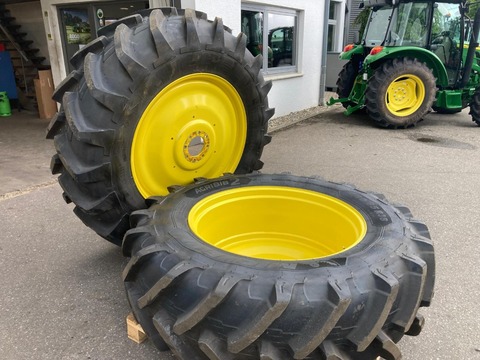 Michelin AgriBib 18.4 R38 / 460/85 R38 