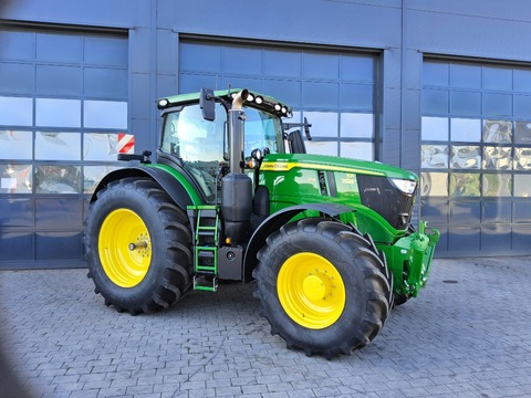 John Deere 6R250