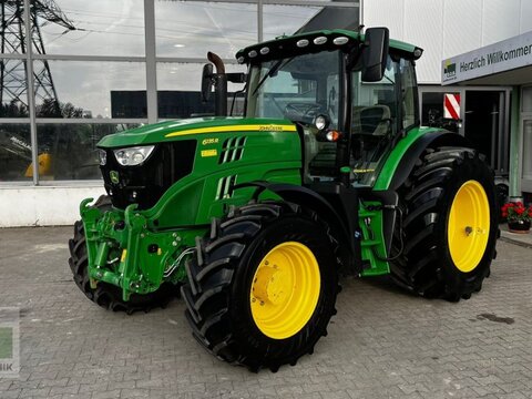 John Deere 6135 R