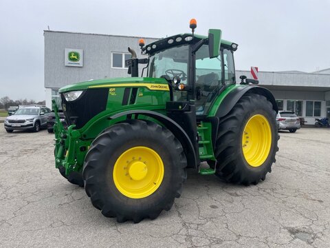 John Deere 6R 215 3