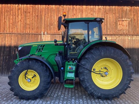 John Deere 6175R 3