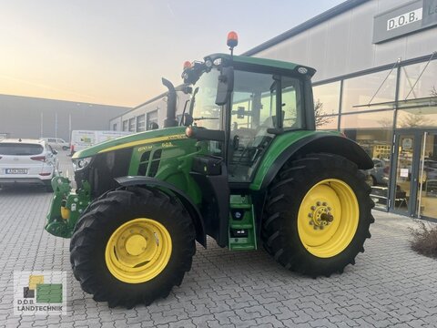 John Deere 6110M 2