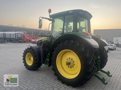 John Deere 6110M 3