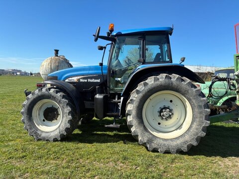 New Holland TM 175