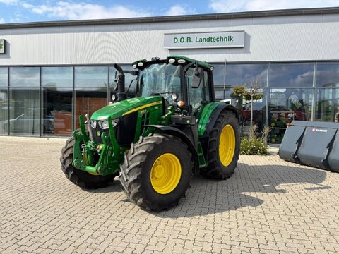 John Deere 6110M 1