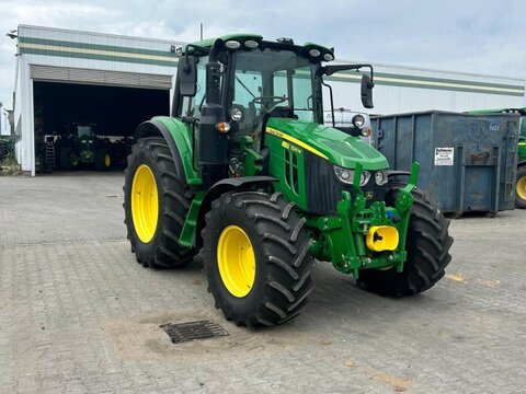 John Deere 6120M 2
