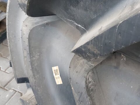 Michelin 600/70 R30 + 710/70 R42 3