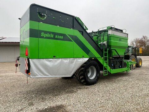 AVR Spirit 9200 2