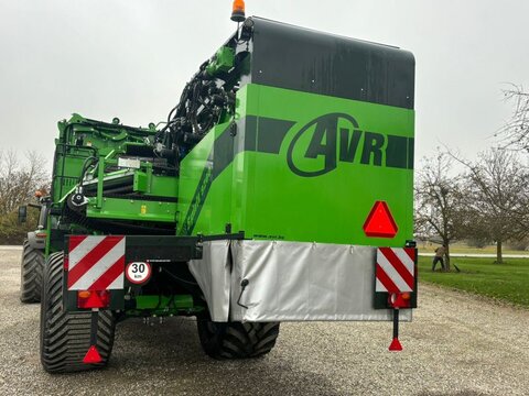 AVR Spirit 9200 3