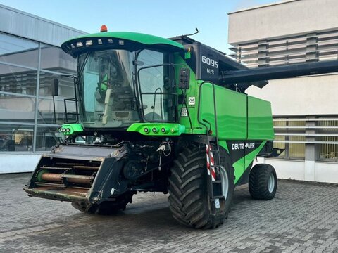 <strong>Deutz-Fahr Topliner </strong><br />