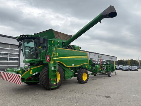 John Deere T 560 i