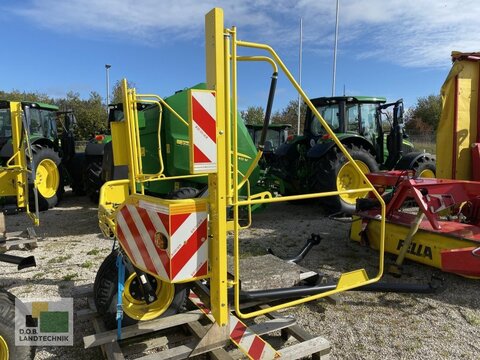 Kemper 400F StalkBuster Komfort Zusatzfahrwerk JD 460 S 2