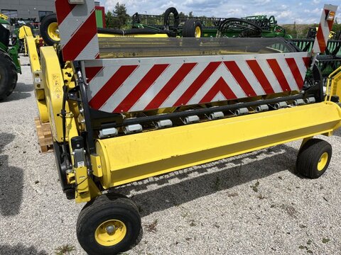 John Deere 30R