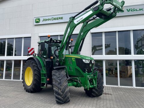 John Deere 6215R