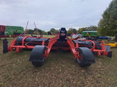 Kuhn Merge Maxx 950 3