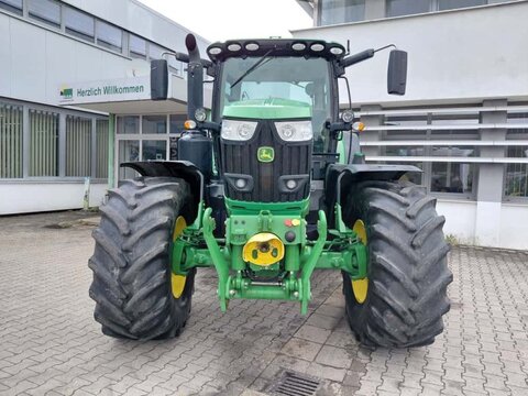 John Deere 6215R 2