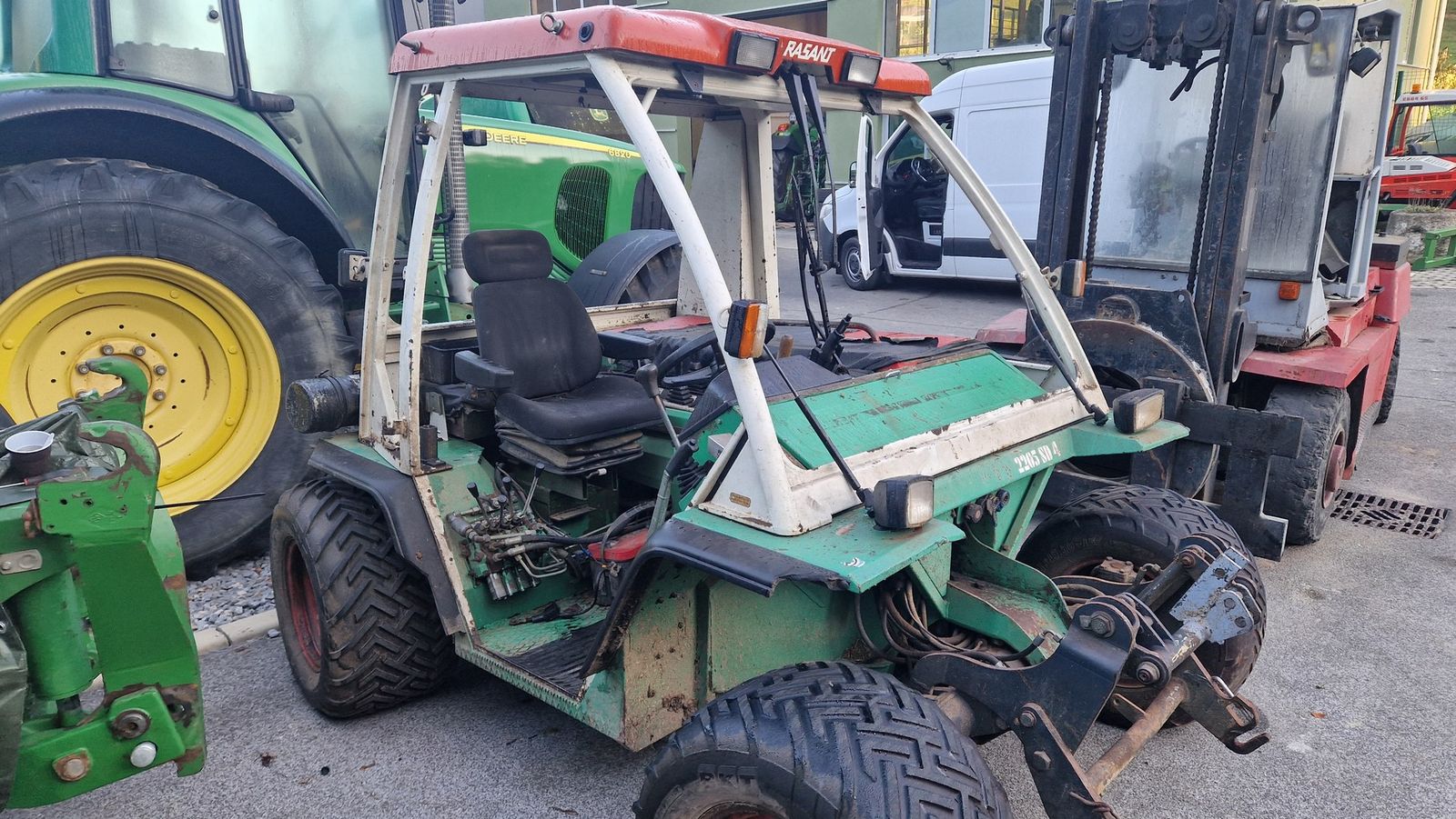 Rasant KOMBITRAC 2205  2