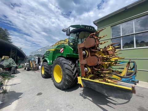 John Deere 8600i