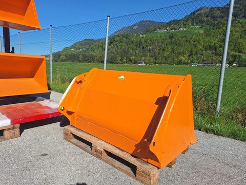 Erdschaufel 1200mm mit Hauer-Aufnahme