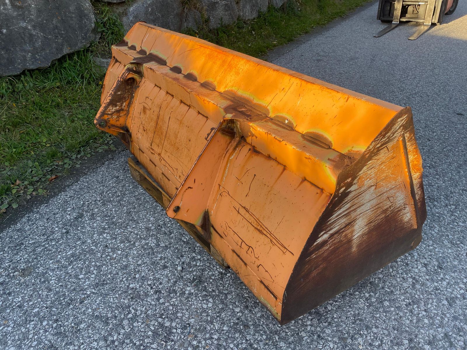 Hauer Leichtgutschaufel 2400mm 2