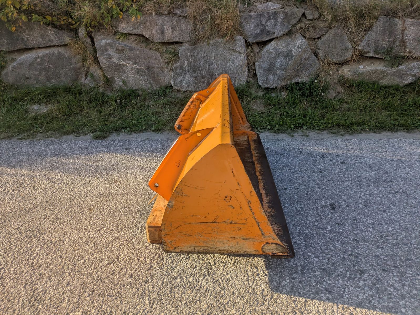 Hauer Erdschaufel 2000 SWE-B 2