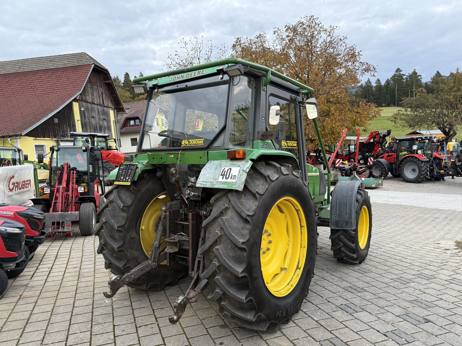 John Deere 3300 A 3