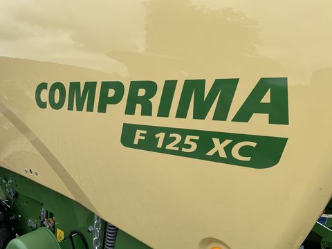 Krone Comprima F125XC Rundballenpresse 