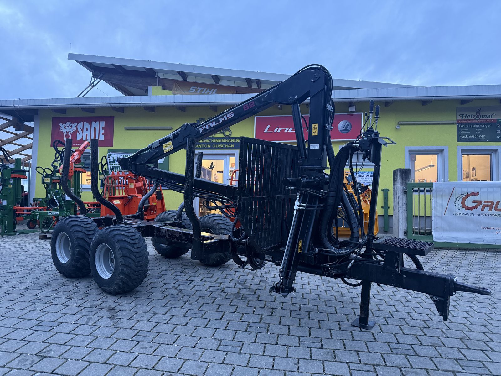 Palms 8 To mit Kran 620 1